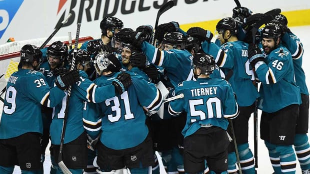 sharks-beat-blues-game-6-960.jpg
